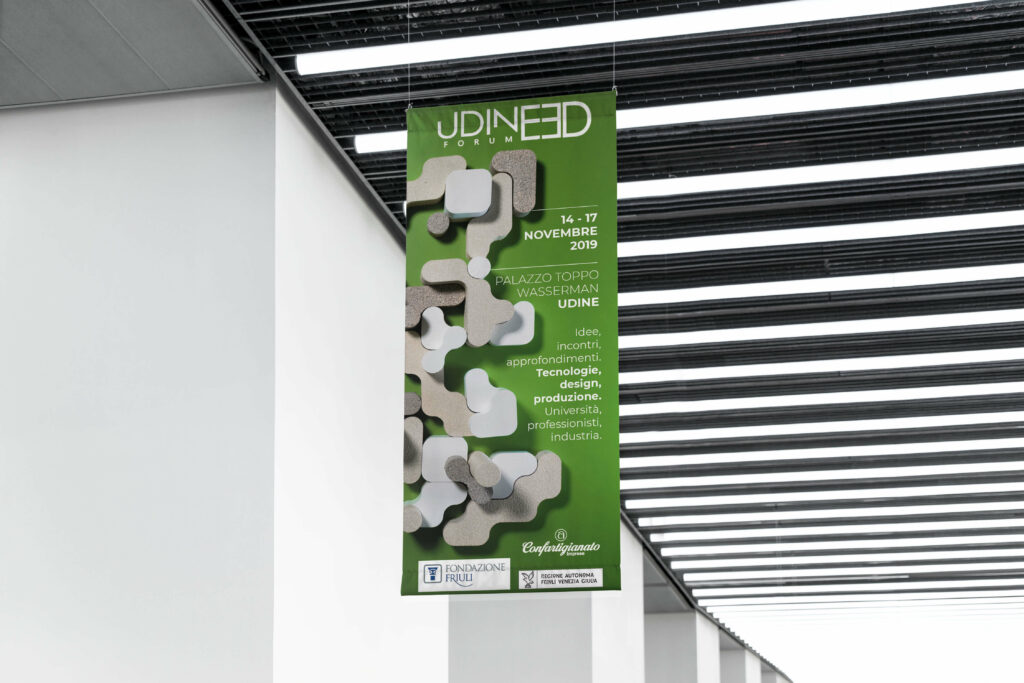 Flag Mockup_udine3d