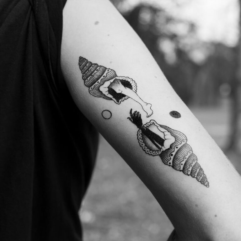 IreneBeltrame-hand2hand-tattoo1